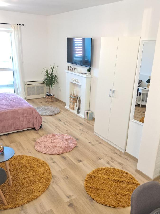 Apartman Karmen 沃迪切 外观 照片