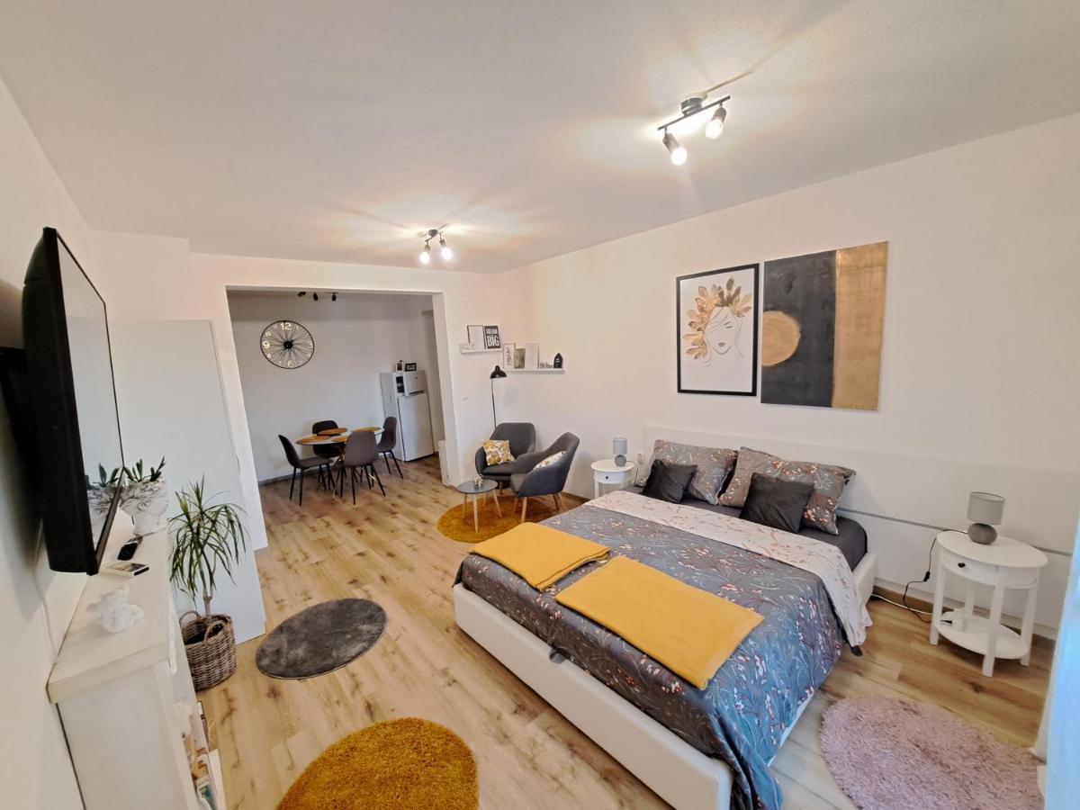 Apartman Karmen 沃迪切 外观 照片