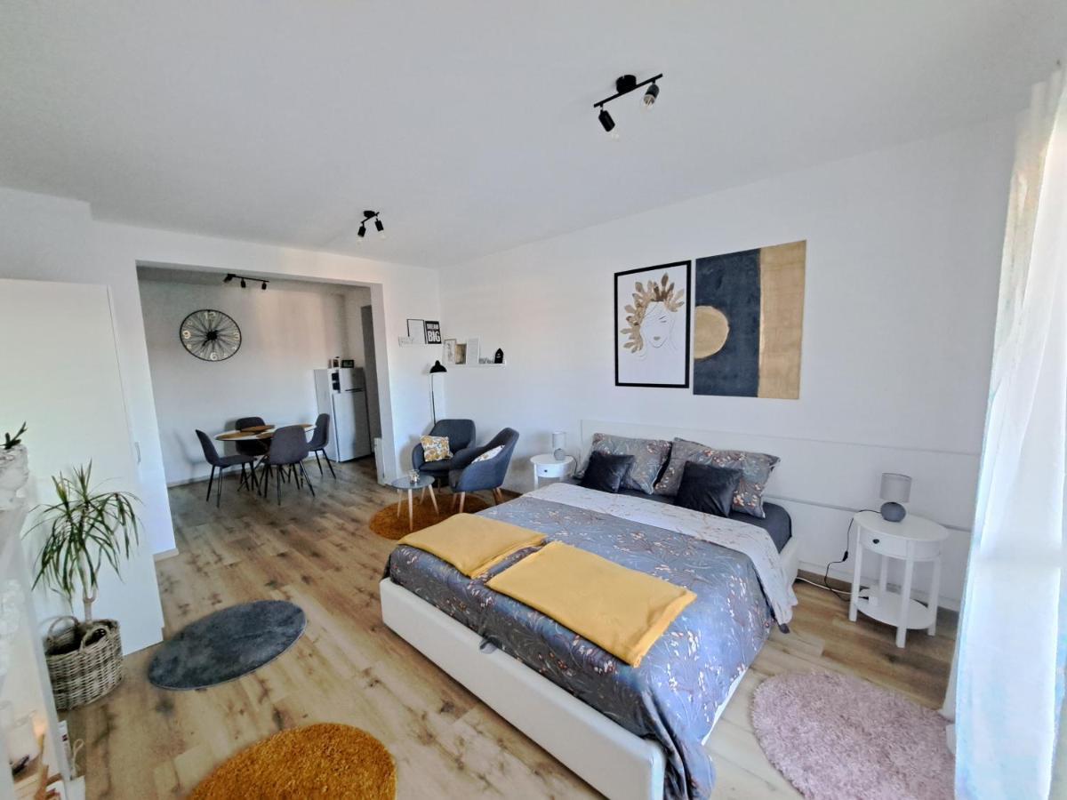 Apartman Karmen 沃迪切 外观 照片